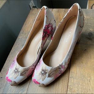 New sz 10 Kelly & Katie floral Eldorina pumps